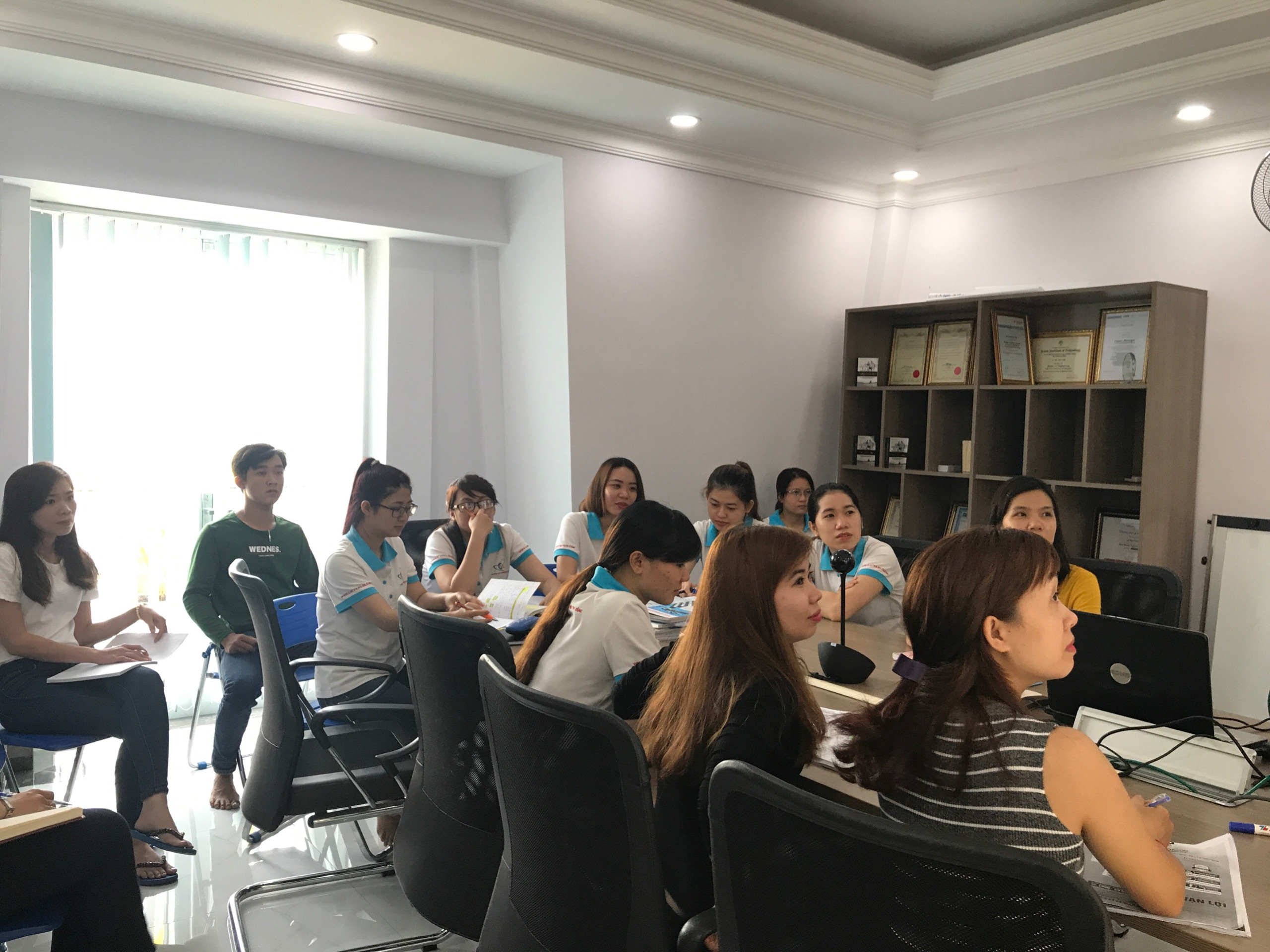 đ&agrave;o tạo nghiệp vụ PCCC tại c&ocirc;ng ty TNHH Thiết Bị Điện C&ocirc;ng Nghiệp C&aacute;t Vạn Lợi